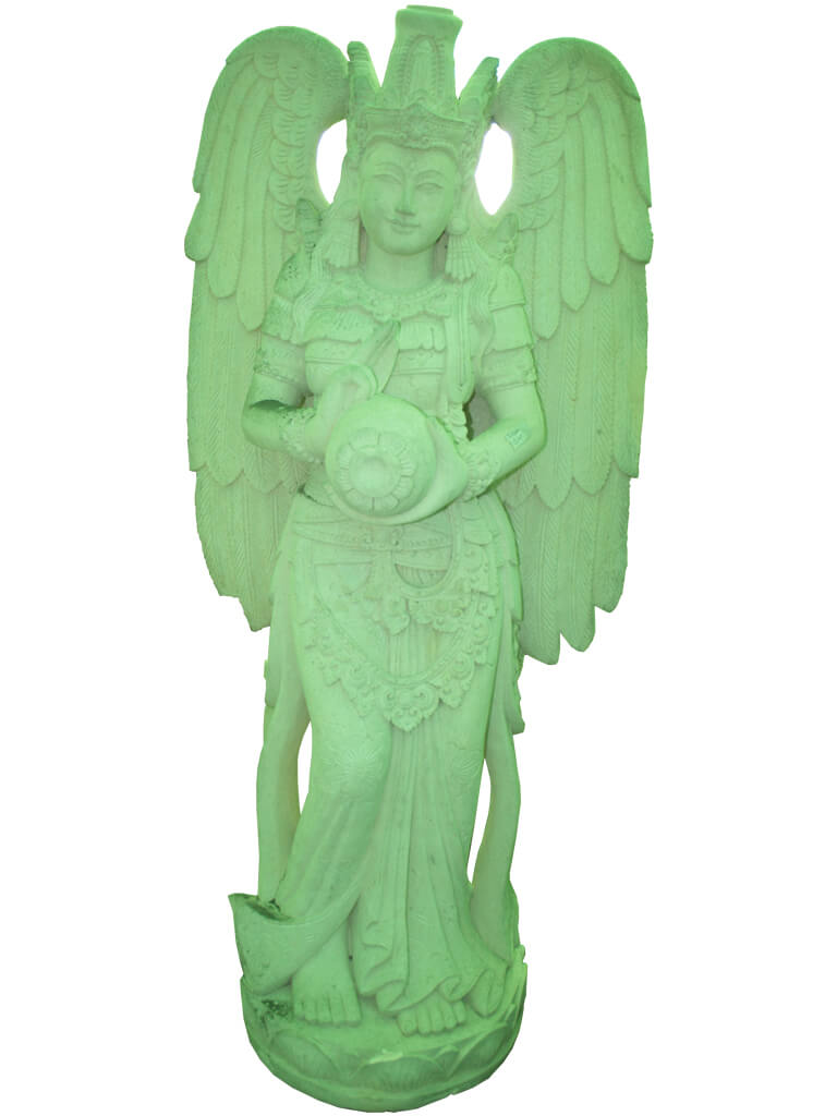 Статуя большого ангела из бетона - фото